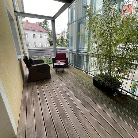 Zentrum & Grosse Terrasse Daire Graz